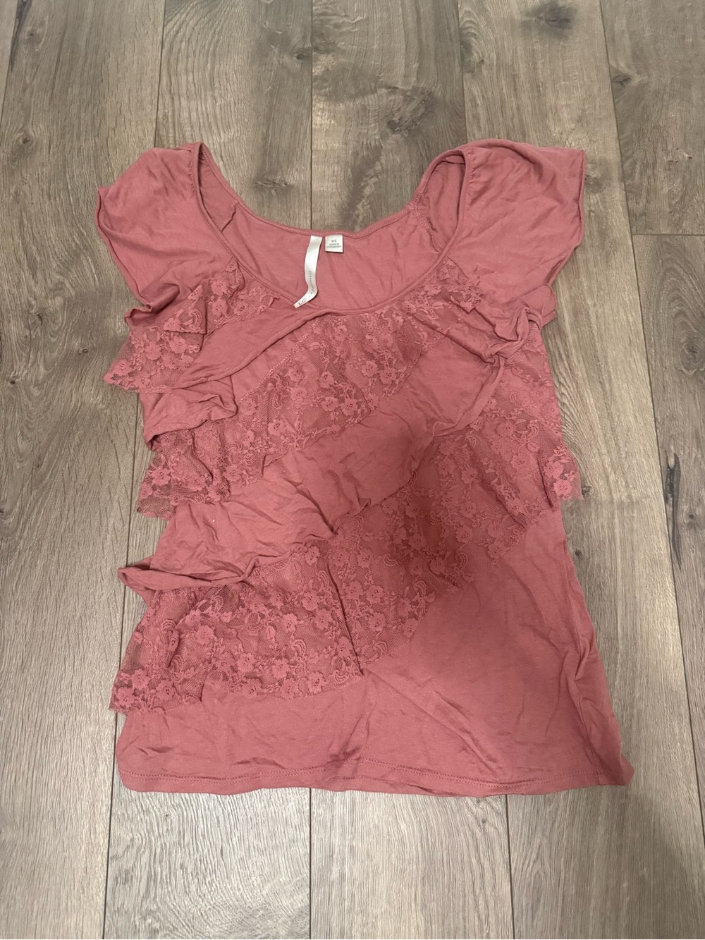 LC Lauren Conrad Dusty Rose Lace Ruffle Short Sleeve Top